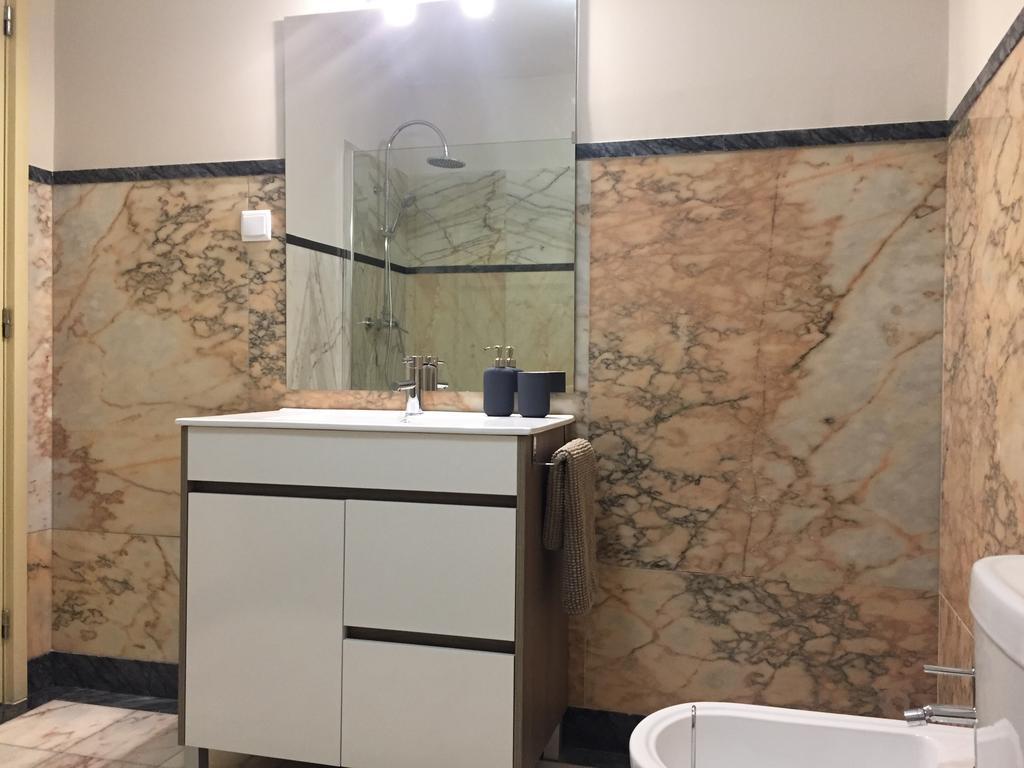 Music House Apartment Порто Екстериор снимка
