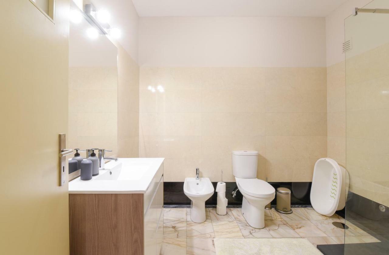 Music House Apartment Порто Екстериор снимка